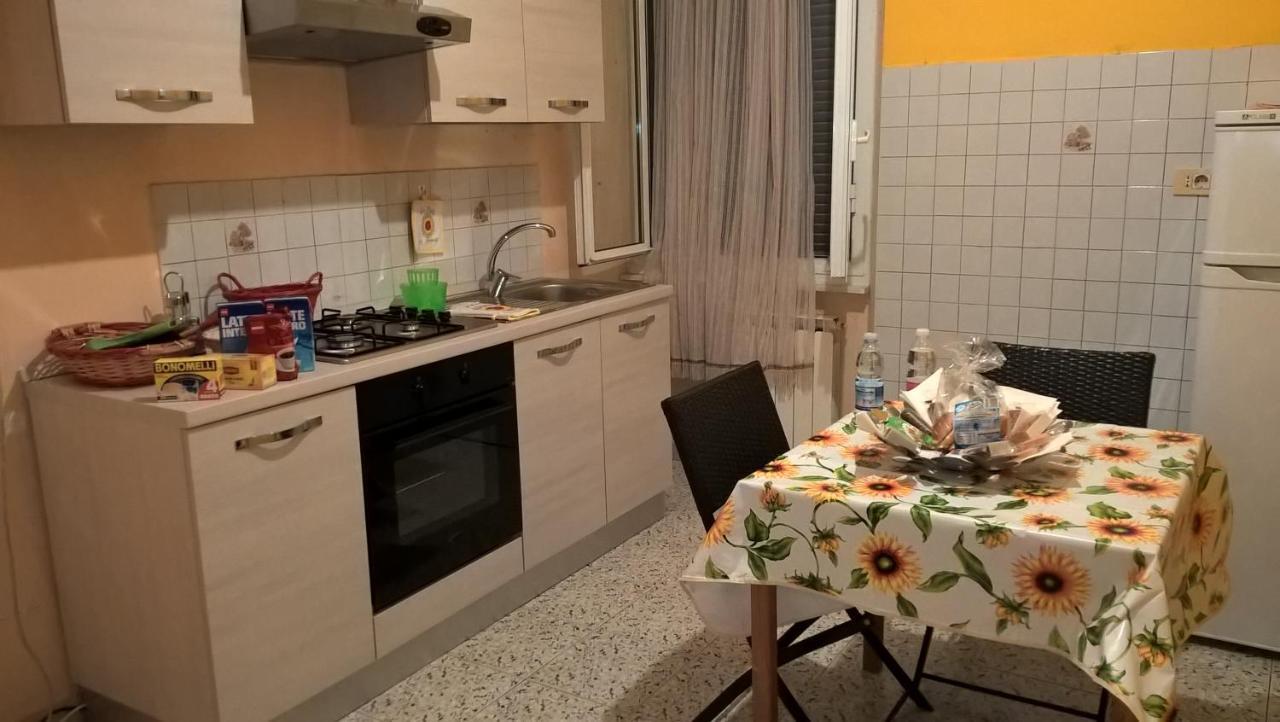 Casetta Stazione Filo Di Arianna Appartement La Spezia